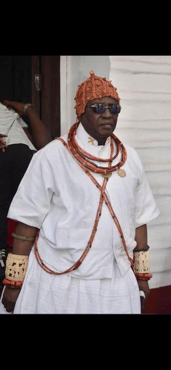 AgbontaenN7387's tweet photo. Ogiemwan
Iyar'iyare baba
Oba'Edo gha tor kpere
@asemota
@AsiwajuOfBenin
@Azawallet
@BeninBookClub
@chiefawaiting
@Edo_linguist
@EDOCENTRIC_2
@EdoEmpire_2
@EDOLITES
@edonaruto94
@efewonyi
@eguagie87
#edokingdom
#Edomex https://t.co/zz4EeterN0