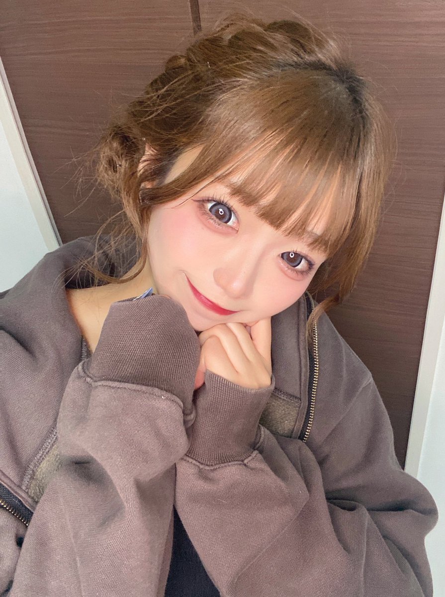 uniuni_niii's tweet photo. 大好きで大切で大事な君には
愛してるなんて言わないでいいね https://t.co/EImM9FuWBW