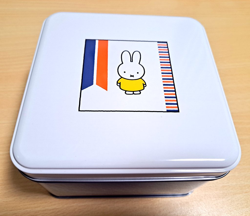 ともみさん専用ページ♡ あけましておめでとうございます 🐰 家族と初詣行ってきました