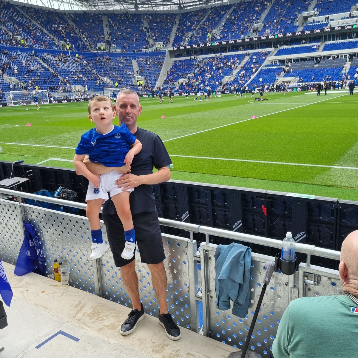 From Adams Park to Bramley Moor. Great to take Ellis as many games as possible.  He's a season ticket holder at both grounds.