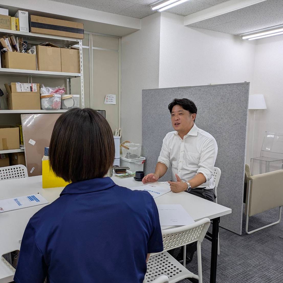 丸尾けいすけ🟦立憲民主党福岡1区|福岡市博多区・東区(一部除く) (@mroksk) on Twitter photo 議員になって最初の面談は高校生。部活でキャプテンを担いコーチと選手の間に立った経験から指導とハラスメントの境界について関心を持ち、意見交換をしたいと連絡をいただきました。ネットで検索して、個人の可能性を最大限引き出す政治を目指すというフレーズが目に留まって連絡をされたそう。これは 議員になって最初の面談は高校生。部活でキャプテンを担いコーチと選手の間に立った経験から指導とハラスメントの境界について関心を持ち、意見交換をしたいと連絡をいただきました。ネットで検索して、個人の可能性を最大限引き出す政治を目指すというフレーズが目に留まって連絡をされたそう。これは