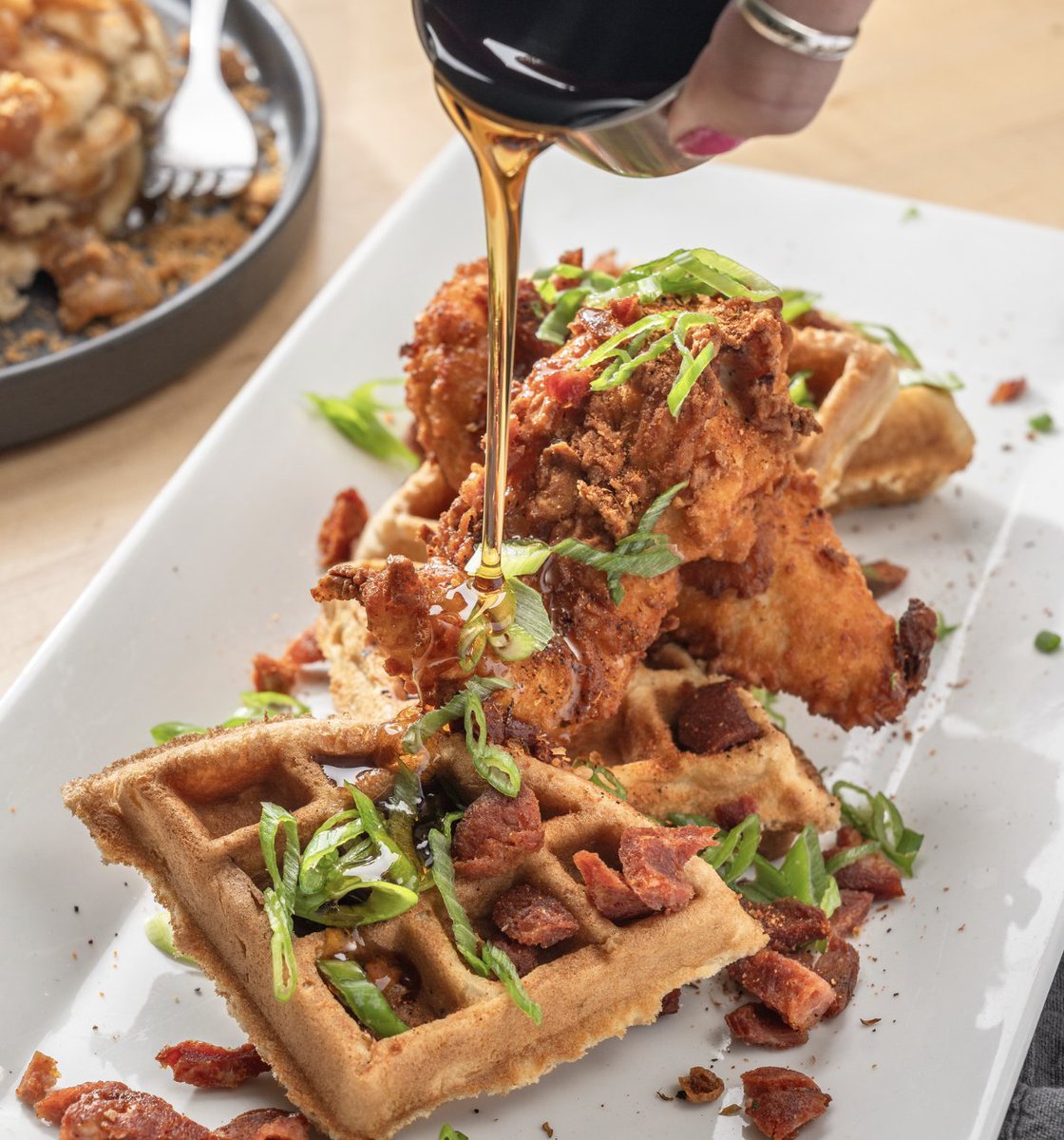 LibsGrillML's tweet image. Turn up the heat 🔥 with our Spicy Maple Cajun Chicken &amp;amp; Waffles! Cajun-spiced crispy chicken, drizzled with spicy maple glaze, topped with crispy andouille crumbles &amp;amp; fresh green onions. Sweet, spicy, and oh-so-craveable! 🍗🧇✨