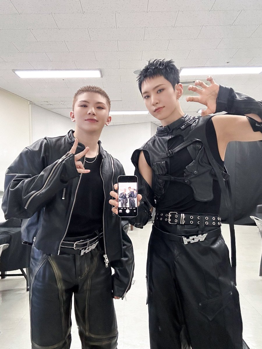 our fav gen z couple is backkk