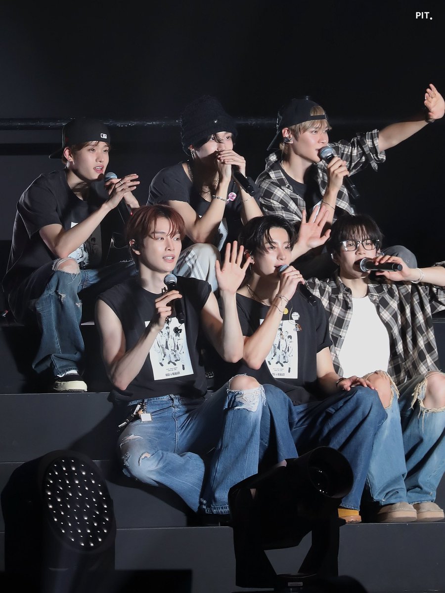 250824 FUKUOKA

안녕~👋🏻

#RIIZE #라이즈 #ライズ #RIIZINGLOUD #RIIZINGLOUD_IN_JAPAN