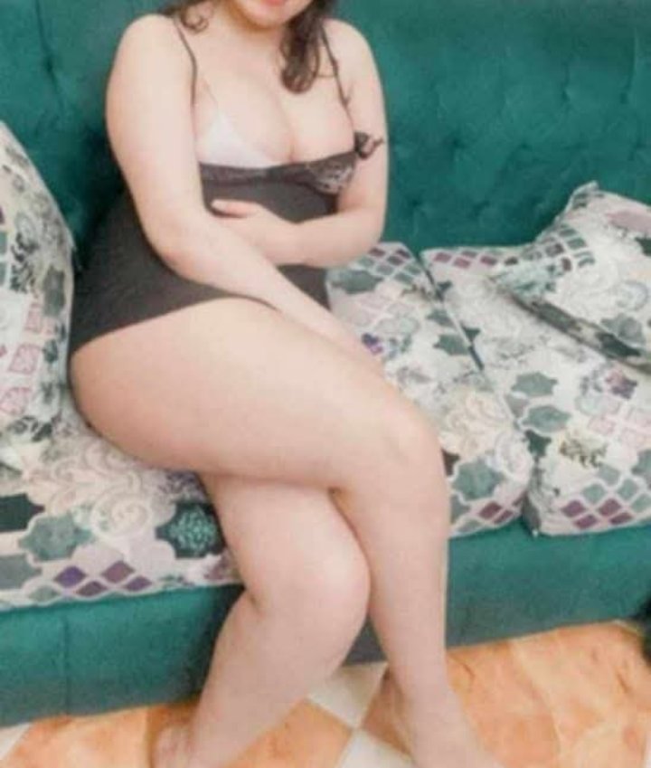 متاح صوت وكاميرا لايف 📞🎥💋 
التعامل مع الناس الجادين فقط