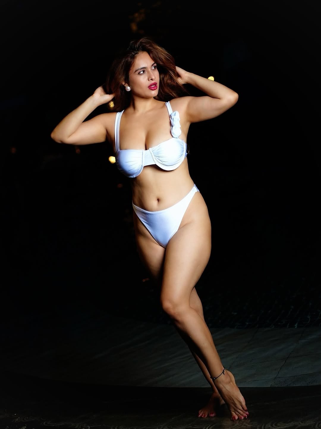 GzHlUtkbsAA9pTS?format=jpg&name=large