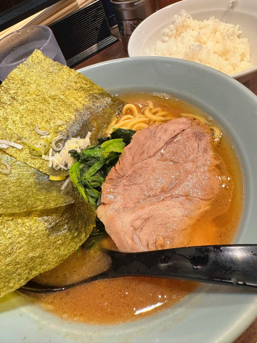 ＼ #うじえ系ラーメン ／
📍東京都渋谷区道玄坂
【横浜家系らーめん 侍】

渋谷のおすすめラーメン募集でも特にｵｽｽﾒポスト数が多かったお店です！
しっかり濃いのに食べやすい！人気な理由がわかる絶品ラーメン🥺✨
✅ #強FES!! 開催地の渋谷にあります！
✅ 渋谷駅ハチ公口から徒歩3分！近い！