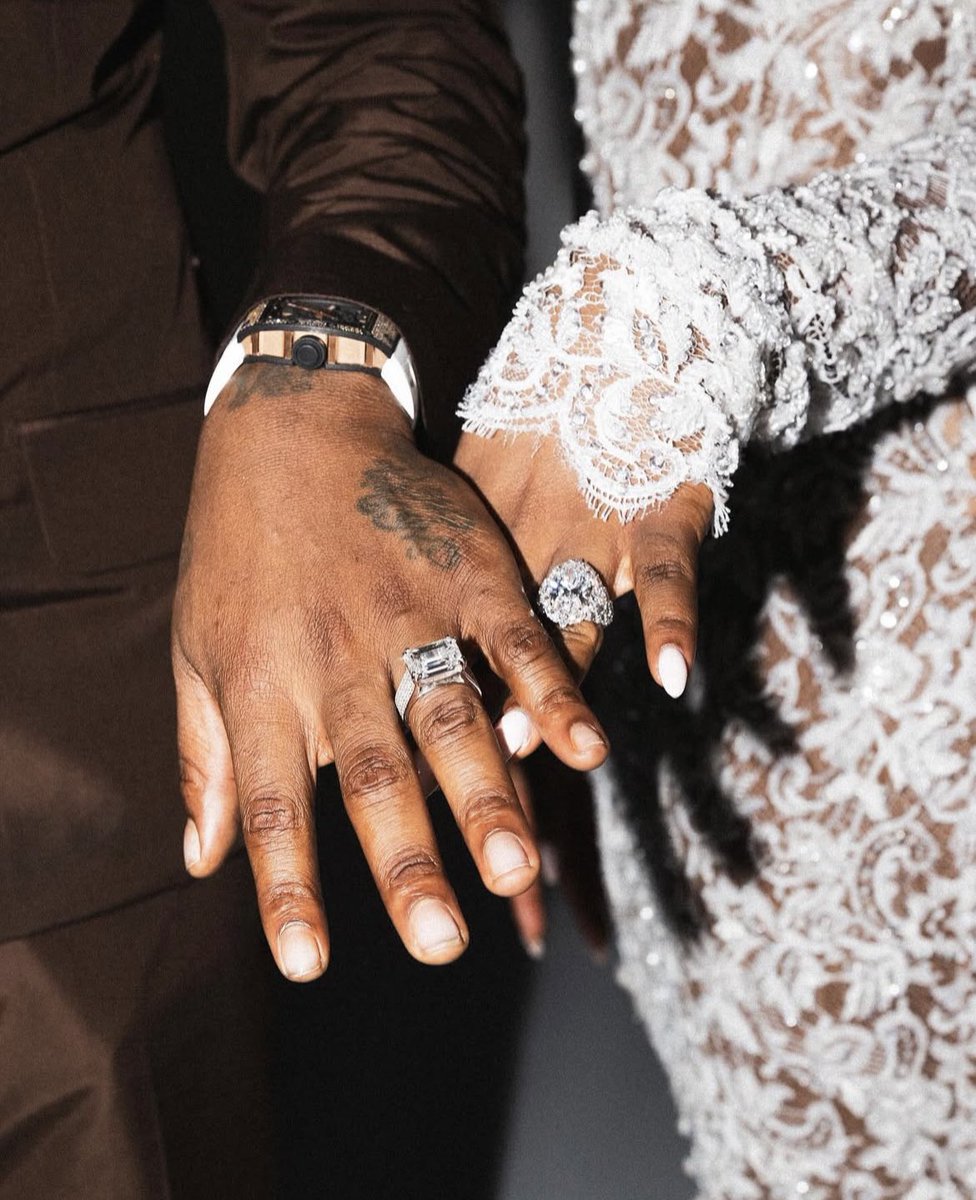 WAVYVRSE💛 tweet media