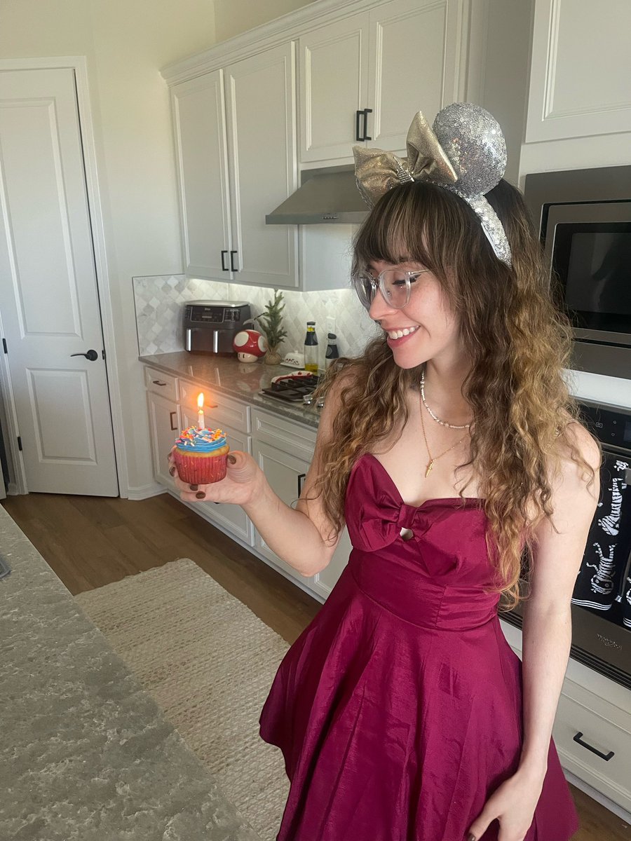 Birthday 🎂 girl