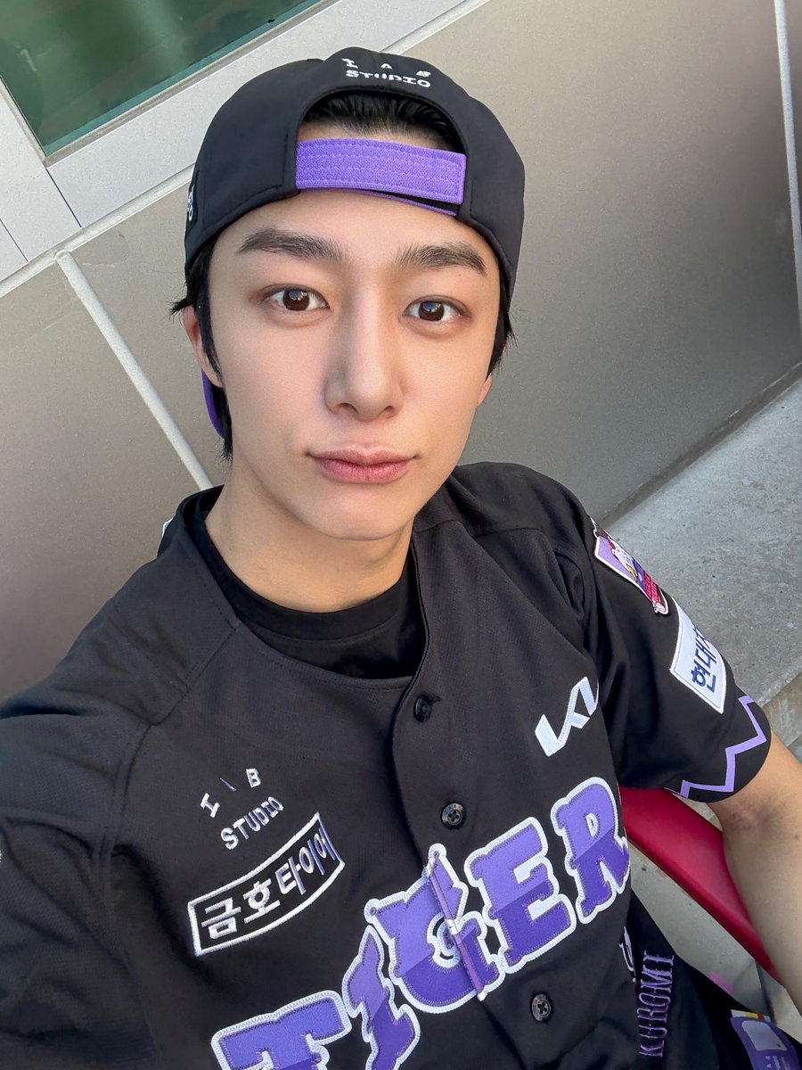 OfficialMONSTAX's tweet image. 오늘 불러주셔서 감사하고 앞으로 열심히 응원하겠습니다! 화이팅!!!🐯 #형원