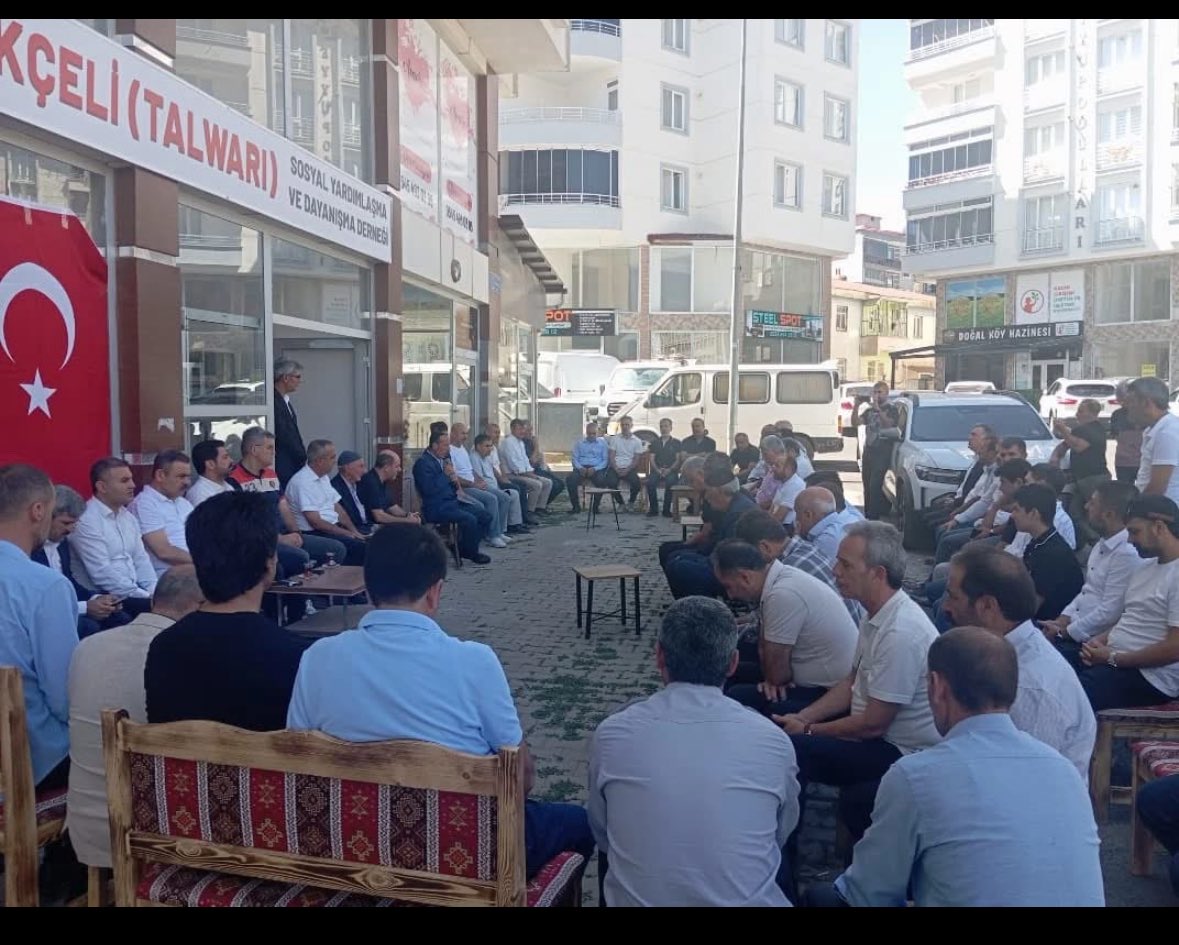 ahmet_kerey's tweet photo. Komşu köyümüz ve kardeş derneğimiz; Gökçeli (Talware) Köyü Yardımlaşma Derneğinin düzenlediği kahvaltı programına katılım sağladık. 
Sivil Toplum Kuruluşlarının toplumsal kalkınmanın, gelişmenin dayanışmanın kapısı olduğunu biliyoruz.
Daha örgütlü bir bölge için birlikteyiz. https://t.co/jJLFjDpH1U
