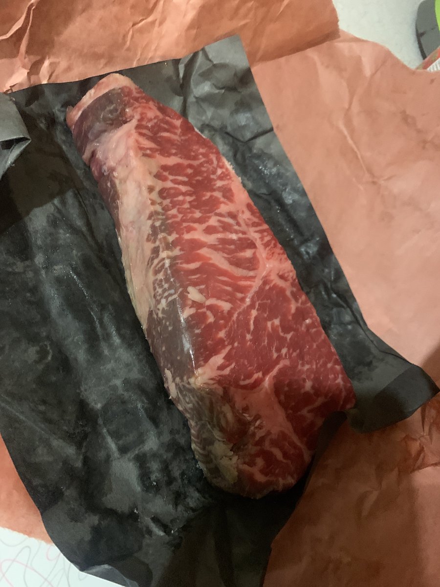 LeftHandedSWM's tweet image. Gm
Last might i made Wagyu beef (from Australia)  for fhe first tjme, for Natalia. It turned out better than expected.