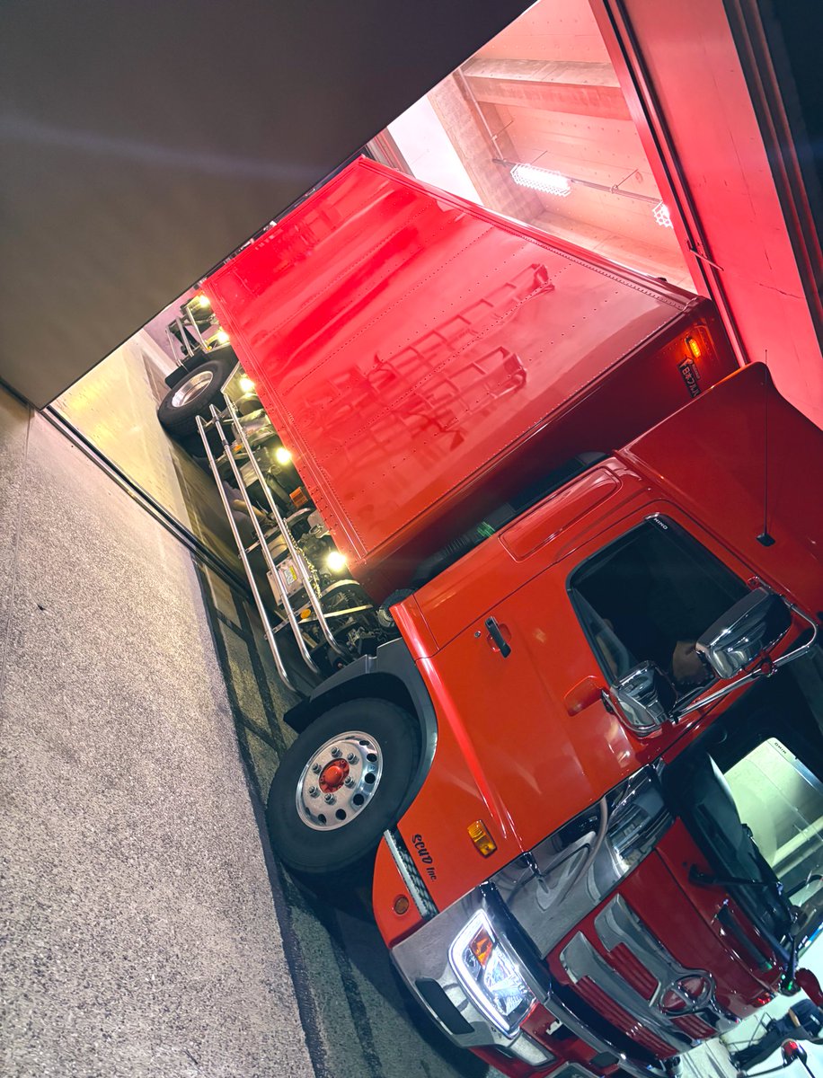 川崎搬出終了です
こちらもオレンジです