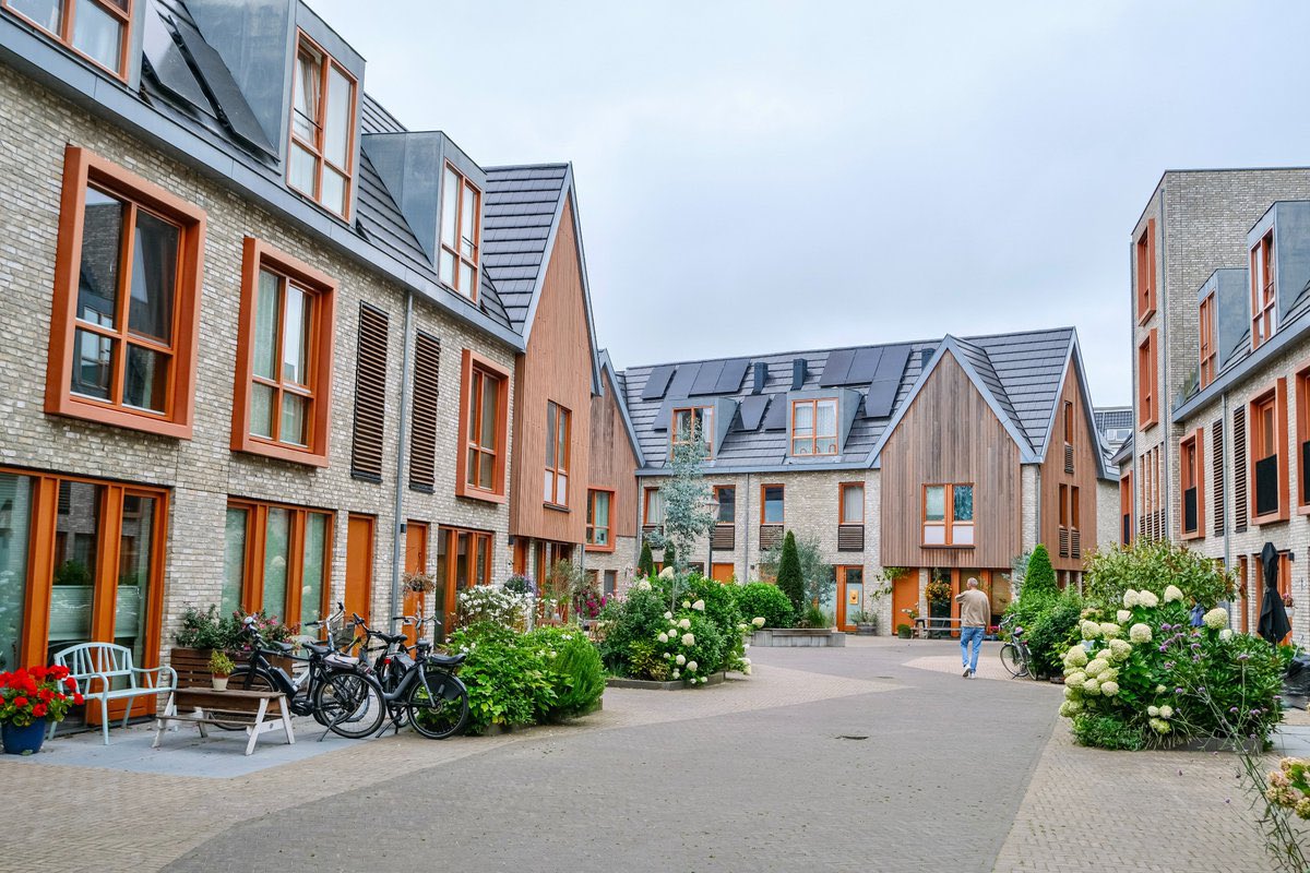 Esta podría ser tu calle si no lo hubiéramos construido todo alrededor del coche.

<a href="/modacitylife/">Melissa & Chris Bruntlett</a>