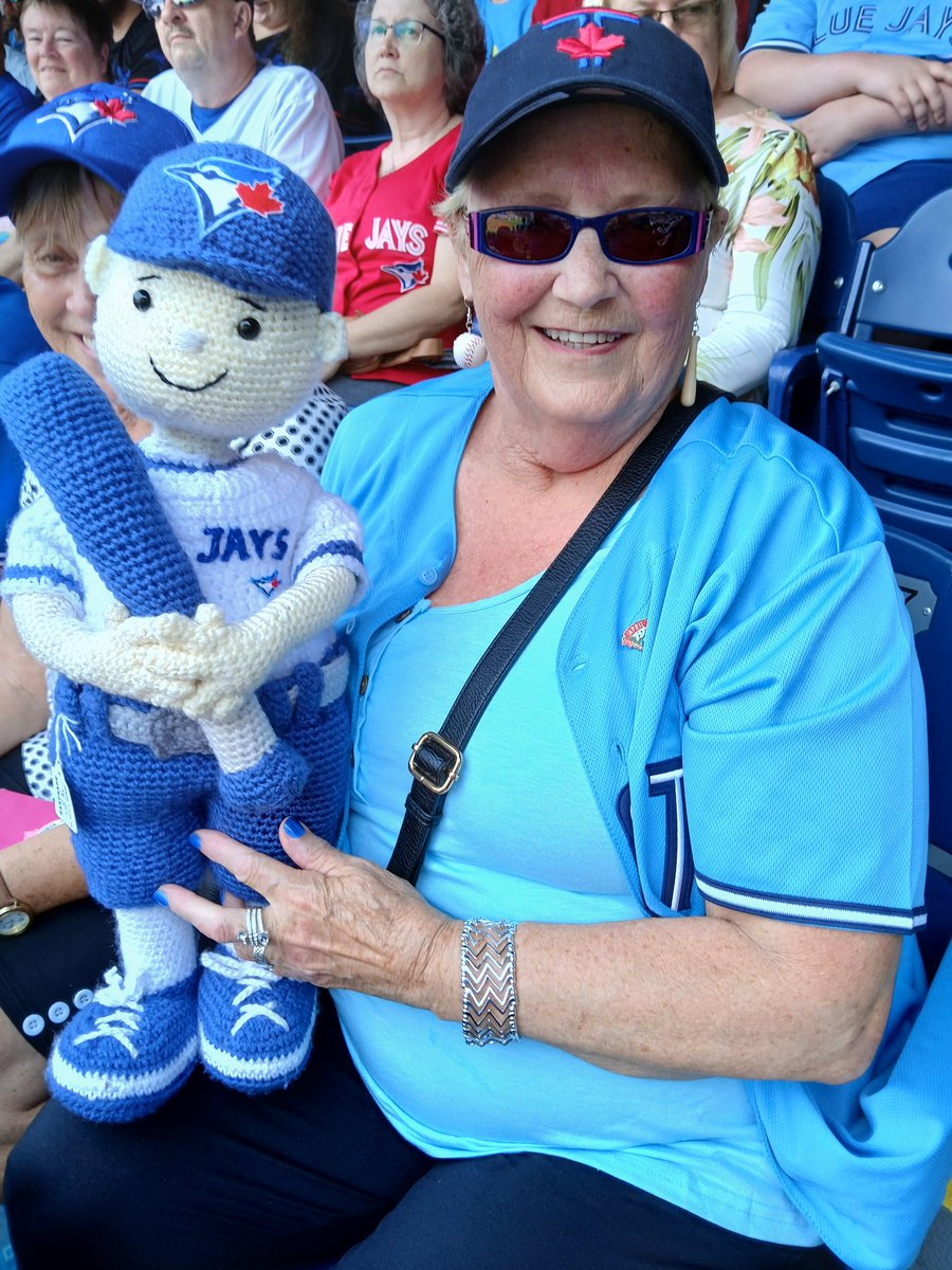 Carrie MacIntosh tweet media