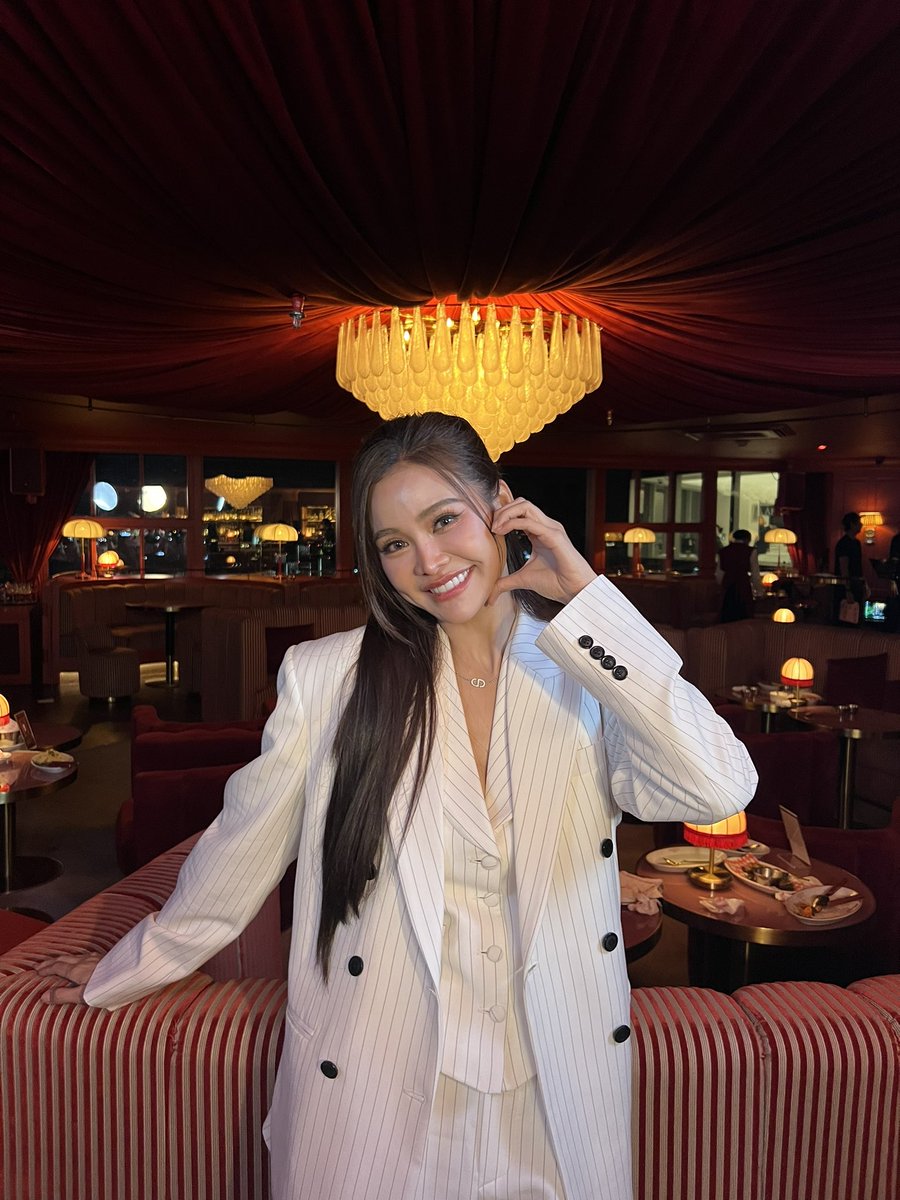 วันนี้จุฬาเฮิร์บขอขอบคุณอิงฟ้า พรีเซ็นเตอร์คนสวยของเรา และขอบคุณแฟนๆทุกคนที่มาร่วมงาน และแฟนๆทางบ้านที่ช่วยกันติดแท็กด้วยน้าาา 😍

งานวันนี้หากมีข้อผิดพลาดประการใด ทางทีมงานขออภัยไว้ ณ ที่นี้นะคะ ทางทีมยินดีรับ feedback ของทุกคนเพื่อไปปรับปรุงในโอกาสถัดไปค่า ☺️🙏🏻