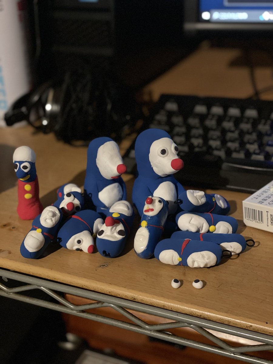 意味も無く生産。

#スタジオまんねんどこ
#青いヤツ