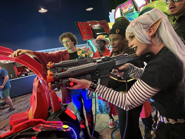 NPC_Chick's tweet image. Bored is a choice 😂 get a group of friends, dress up, and go bowling 🤷‍♀️ 
#cosplay