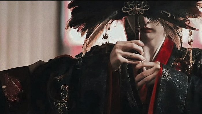 ⠀

หนี้เลือดของคนเก่าคนแก่แต่หนหลัง
เหตุใดจึงต้องตกเป็นหน้าที่ของนางที่ต้องชำระหนี้แค้น

ดวงตาของชุนชิวหนิงเยียนสะท้อนภาพสตรีใบหน้าพริ้มเพราในคันฉ่องตรงหน้า ดรุณีน้อยรุ่นที่สามแห่งแคว้นสือจำใจสวมอาภรณ์มงคล ประทินรูปโฉมงดงาม

#คู่บุพเพไร้วาสนา 

⠀