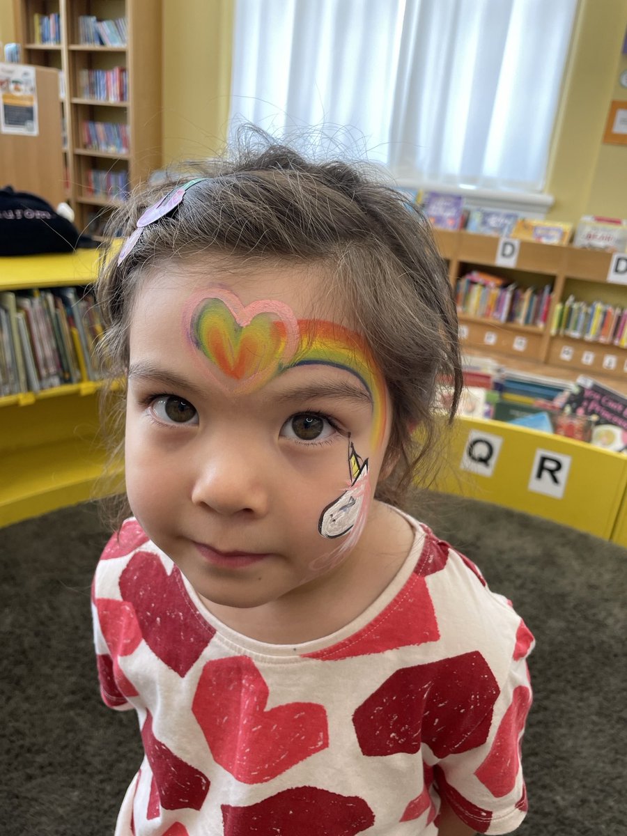 GreenwichLibs's tweet image. We’ve had a summer of fun for the #StoryGarden Summer Reading Challenge! 🌿 There’s been face painting across all of our libraries, with these happy children at #PlumsteadLibrary! There’s plenty of time to complete your challenge at your local library 📚 #LoveYourLibrary