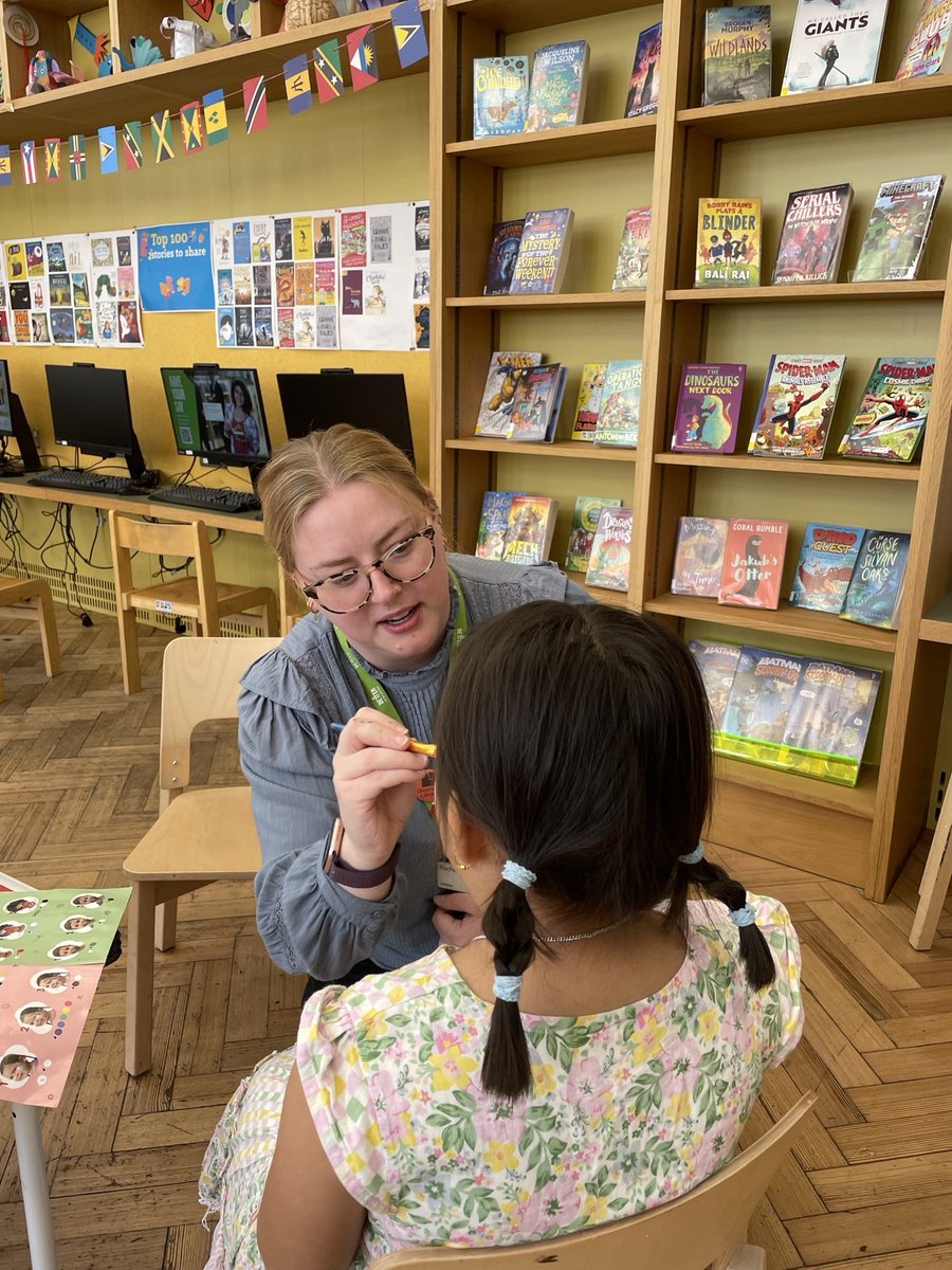 GreenwichLibs's tweet image. We’ve had a summer of fun for the #StoryGarden Summer Reading Challenge! 🌿 There’s been face painting across all of our libraries, with these happy children at #PlumsteadLibrary! There’s plenty of time to complete your challenge at your local library 📚 #LoveYourLibrary