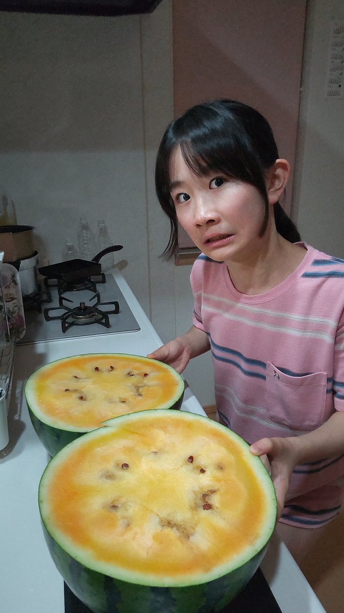 確認どうぞ♥西瓜の皮の色の斑入りです。 スイスイ on X