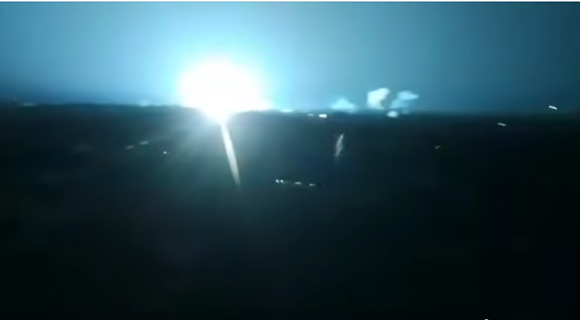 Una fuerte tormenta impactó la subestación Santa Clara Industrial, vital para el suministro eléctrico de más del 40% del municipio de Santa Clara y áreas de Placetas y Camajuaní, causando múltiples averías en el sistema eléctrico.
cubadebate.cu/noticias/2025/…