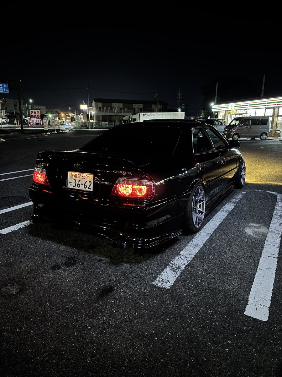 嫁さんとディナーしてからちょっくらドライブ
5ヶ月ぶりに夜に乗った😙
気持ちえぇわ〜