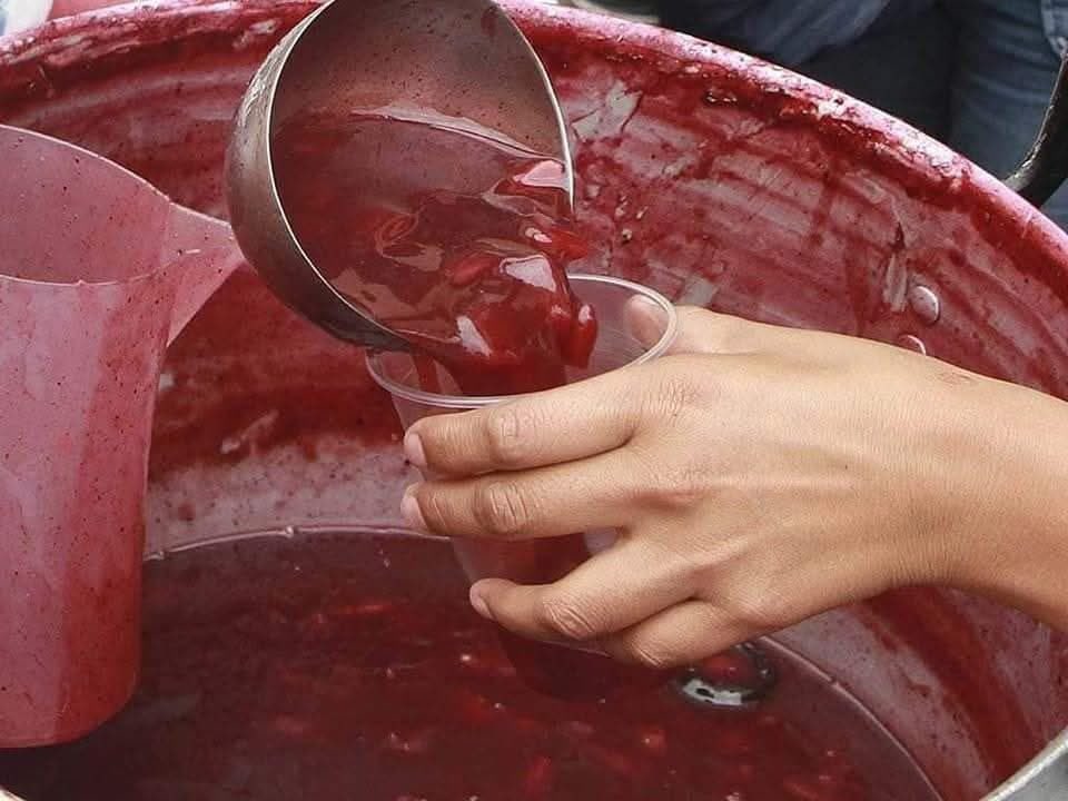 Situación sentimental: 
Esperando la colada morada 😍😋