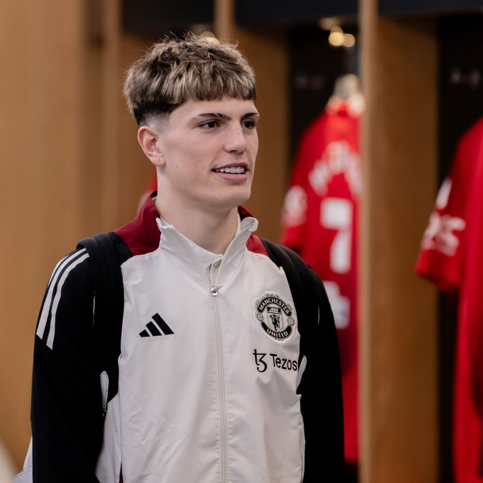 🚨 BREAKING: Alejandro Garnacho 100% akan menjadi pemain Chelsea, dengan kemungkinan HERE WE GO minggu depan. ⏳

📰: <a href="/FabrizioRomano/">Fabrizio Romano</a>