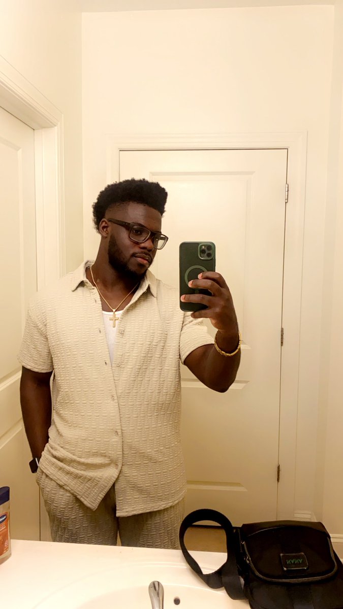 Jay Bladz tweet media