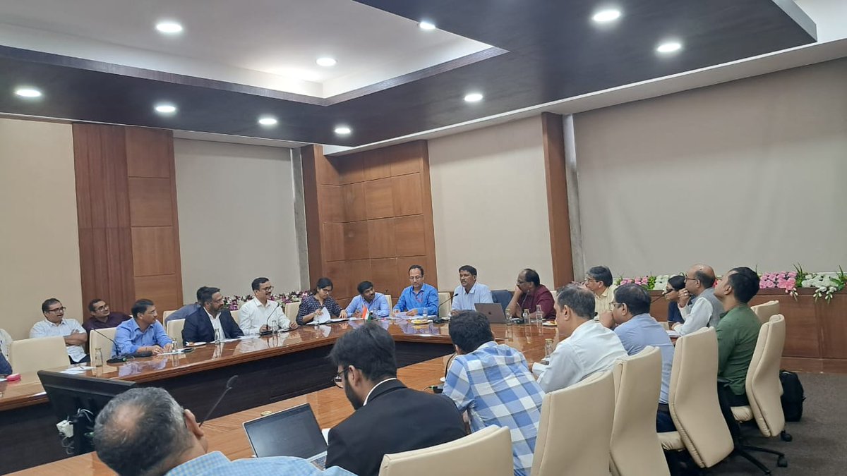 Shri  V.L. Kantha Rao, Secretary, Ministry of Mines inaugurated the Centre of Excellence under NCMM at IIT Bombay on 23rd August 2025 in the presence of Director, IIT Bombay, Prof Shireesh Kedare. Secretary also held a review meeting of the IITB CoE, which was attended by its 17
