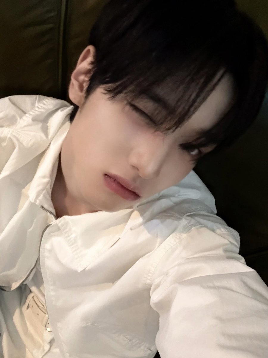 [#유준] 🖤흑발 유준🖤
#xikers #싸이커스