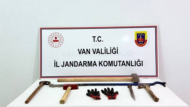 Van’da kaçak kazı yapan 3 kişi yakalandı
gazetevan.com/haber/van/2039… 
#van #vanhaber