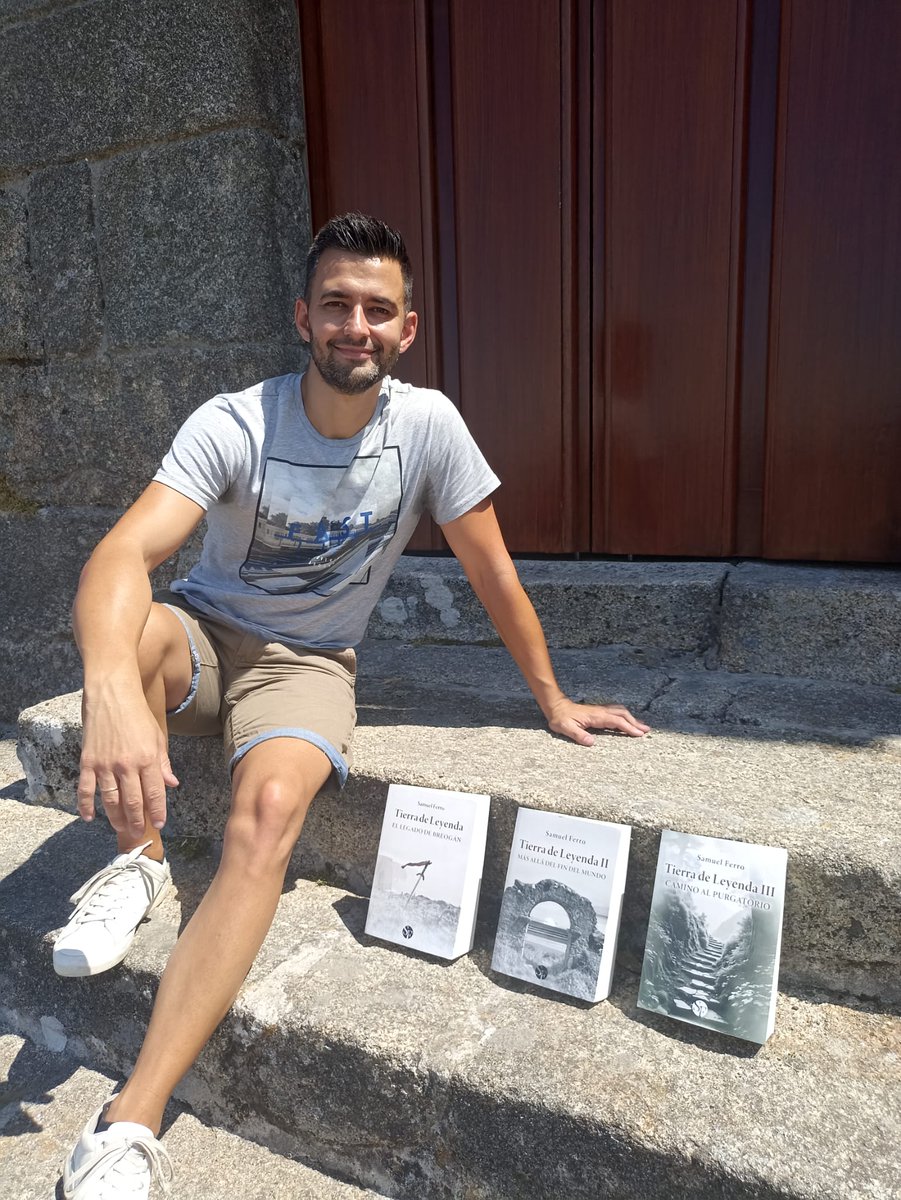 EscritorFe47113's tweet photo. Objetivo cumplido, ya me puedo retirar 😅😅
Tras la publicación de la tercera parte de Tierra de leyenda, he cumplido el objetivo que estaba en mi mente desde el inicio: poder publicar aquel libro que había escrito inicialmente.
#Domingo #libro #BOOKERS競馬 #book #libroteca https://t.co/69knIRaQHi