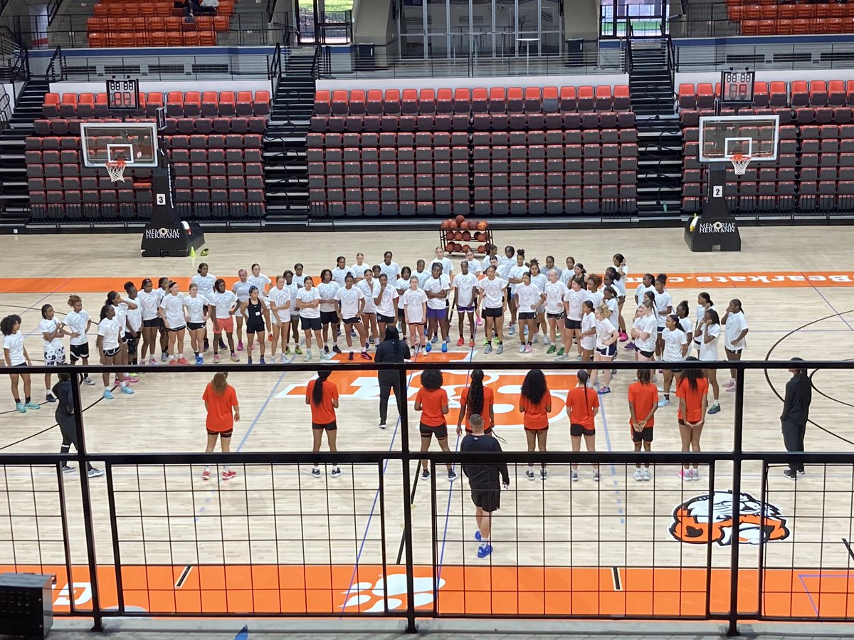 Anaiah Jackson (@anaiah_j23) on Twitter photo Had a great time at <a href="/Bearkats_WBB/">Sam Houston Women’s Basketball</a> Elite camp today! Huge thanks to <a href="/CoachJustice10/">Ravon Justice</a> for giving some great information and advice. #EatEmUpKats 🧡 Had a great time at <a href="/Bearkats_WBB/">Sam Houston Women’s Basketball</a> Elite camp today! Huge thanks to <a href="/CoachJustice10/">Ravon Justice</a> for giving some great information and advice. #EatEmUpKats 🧡