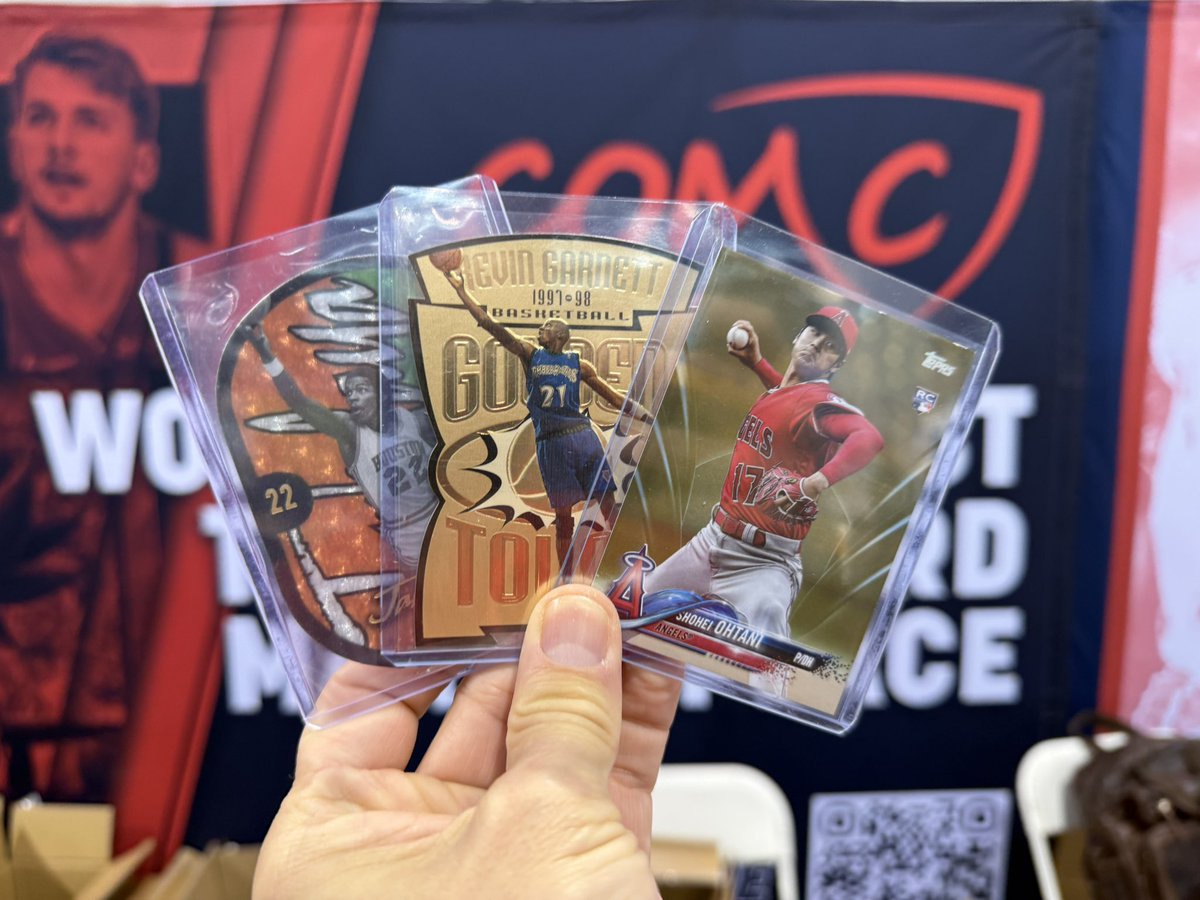 Andy Jones. Esquire (@thirdgradehater) on Twitter photo The stars are showing up at the <a href="/CheckOutMyCards/">COMC.com - Check Out My Cards</a> booth today at the <a href="/wcoast_cardshow/">West Coast Card Show</a>. The stars are showing up at the <a href="/CheckOutMyCards/">COMC.com - Check Out My Cards</a> booth today at the <a href="/wcoast_cardshow/">West Coast Card Show</a>.