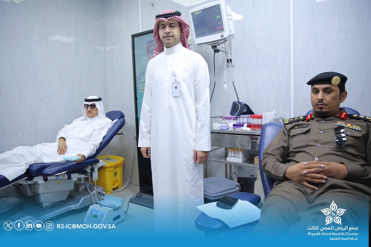 📸| شارك سعادة محافظ شقراء أ. عادل البواردي في #حملة_ولي_العهد_للتبرع_بالدم #اقتداء_وعطاء، وذلك بحضور المدير التنفيذي لنطاق شقراء أ. ياسر العطني وعدد من مسؤولي الدوائر الحكومية والقيادات الأمنية في المحافظة.