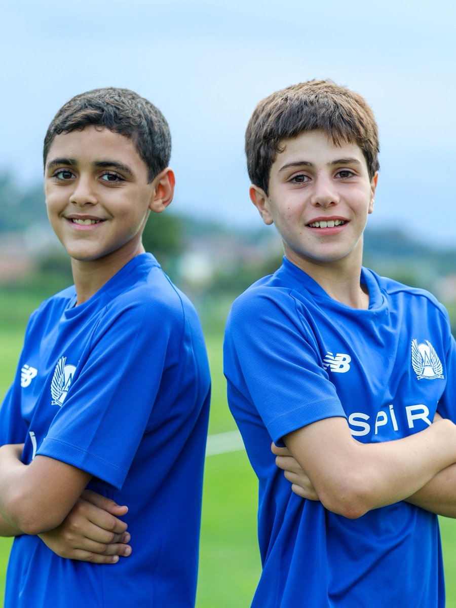 Aspire_Academy's tweet photo. .
من معسكر سلوفينيا 🇸🇮

📸 | صور من المعسكر التدريبي الصيفي الثاني لكرة القدم حيث يستعد طلابنا الرياضيون للموسم الجديد على كافة المستويات الرياضية والذهنية والثقافية ⚽🔥 https://t.co/JBn3cRebIP