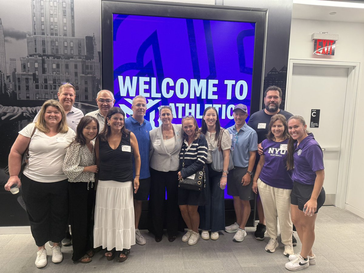 CoachNic23's tweet image. What an incredible weekend of welcoming our freshman and transfer players and families!! #ExcelTogether