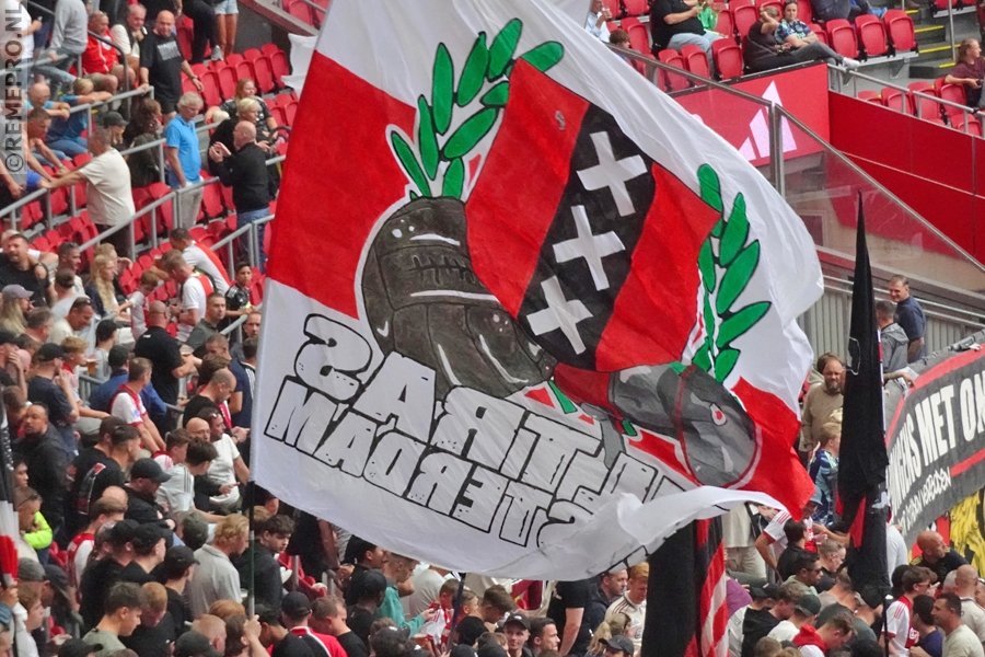 remepro_nl's tweet image. Het fotoverslag van Ajax - Heracles staat online op ajaxfotoside.nl #ajaher