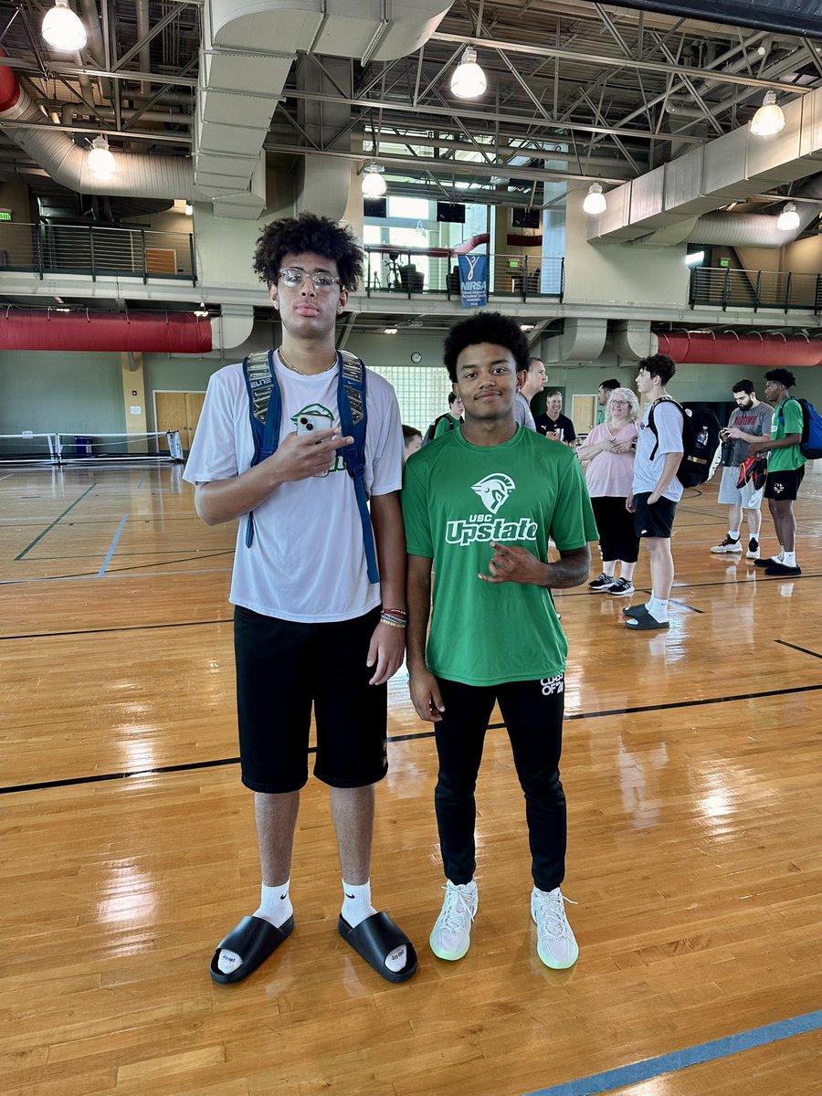 Two of my guys! <a href="/Elibrown3156/">Eli Brown</a> at Upstate camp &amp; <a href="/NoahMvula12/">Noah Mvula</a> now working with Upstate 🏀 as a student assistant! FAMILY!