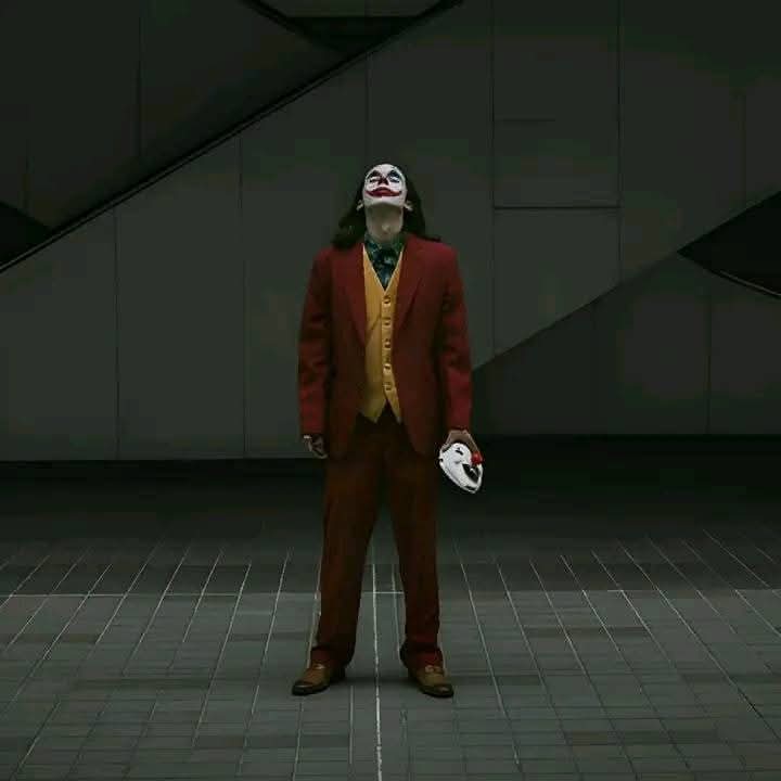 کسی روز ہم تمہیں کہیں نہیں ملیں گے..🖤

#اردو_زبان