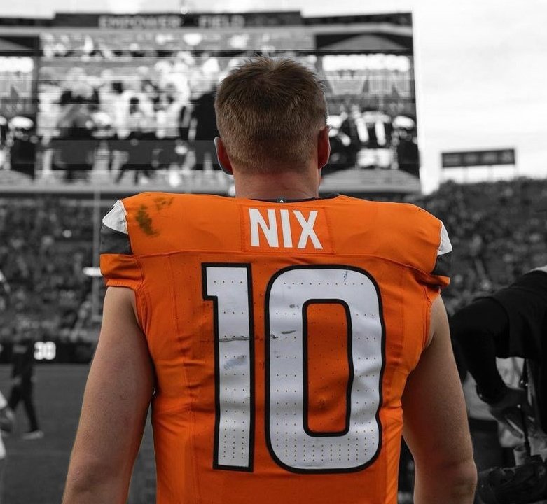 Karsen 🐎 (@broncos4six) on Twitter photo 🚨 Jersey Giveaway 🚨
If Broncos beat the Titans in Week 1, <a href="/LiberateSD/">AlwaysOrangeandBlue</a> and I will give one random fan their choice of any NFL player's jersey they want 💯
Must:
-Like
-Repost
-Be following
Comment which jersey you want ⤵️ 🚨 Jersey Giveaway 🚨
If Broncos beat the Titans in Week 1, <a href="/LiberateSD/">AlwaysOrangeandBlue</a> and I will give one random fan their choice of any NFL player's jersey they want 💯
Must:
-Like
-Repost
-Be following
Comment which jersey you want ⤵️