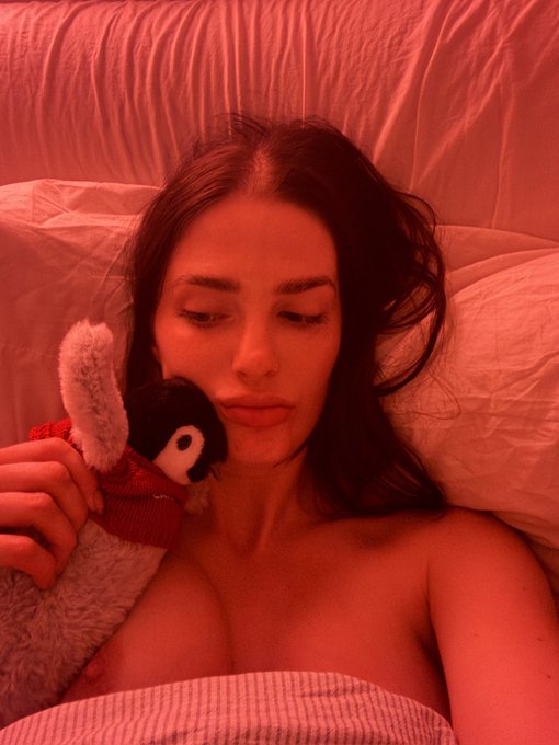 Watch Reislin |NSFW| ONLYFANS's leaked NSFW photo on TwXstars