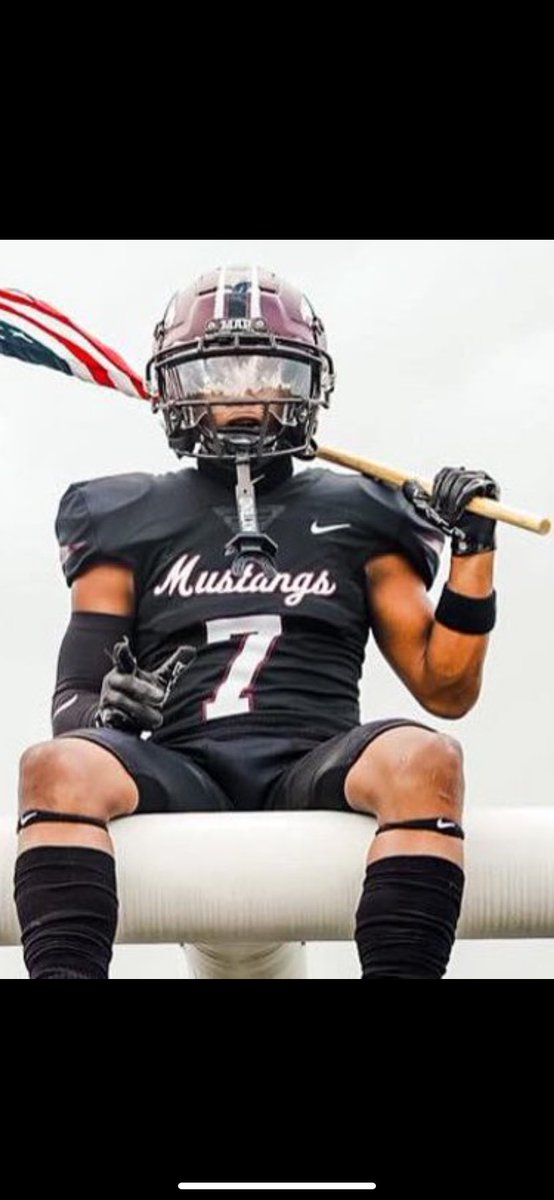 🏆 WDLW Player of the Game 🏆
Presented by: <a href="/SzaboApparel/">Szabo Apparel</a> 🏈
<a href="/MHMustangsFB/">Maple Heights Football</a> <a href="/MikeBanks7_/">Mike Banks</a>