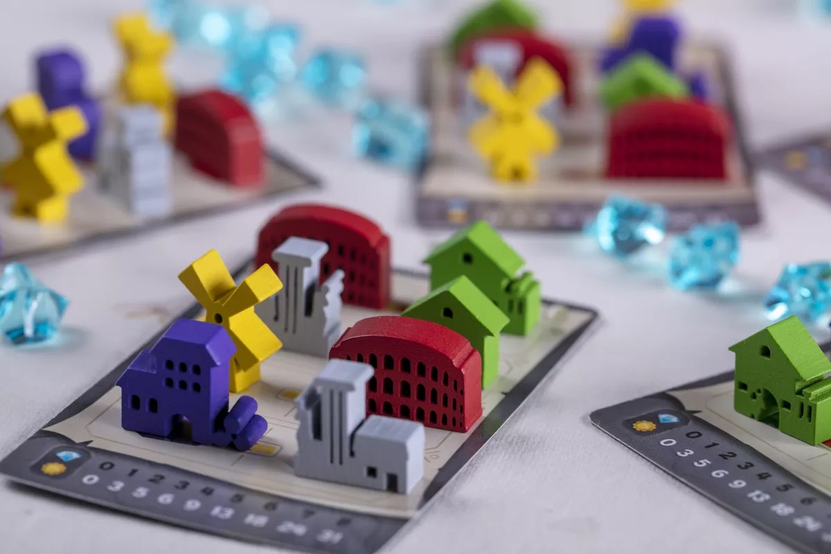 🏛Divide y ¡vencerás! 🏛
Toma Roma está en tiendas
dracoideas.com/shop/es/127-dr…
Con envío gratis a Península 🚚
En #DracoSummer, ¡con más descuento que nunca!

#juegosdemesa