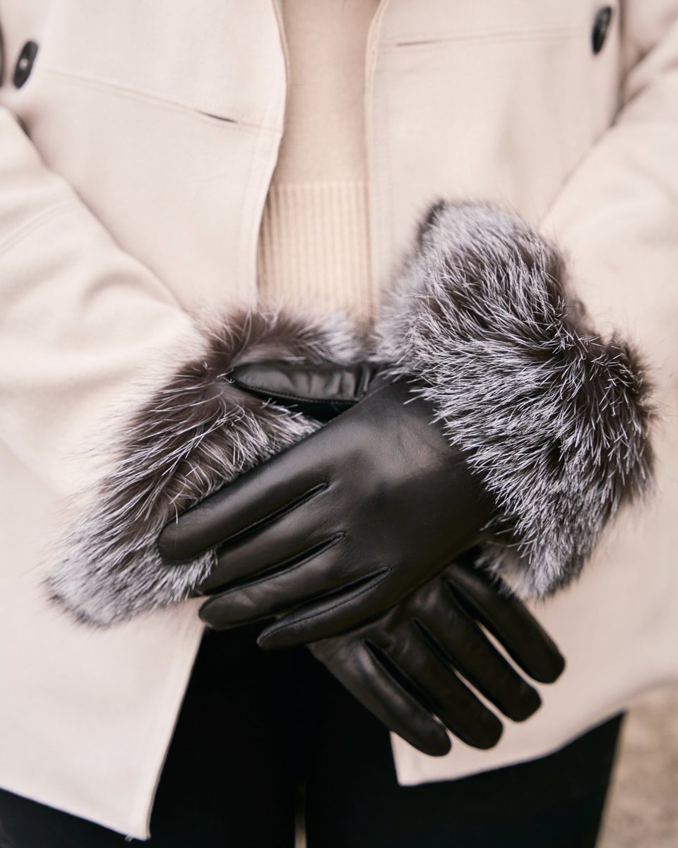 fursource's tweet photo. Every detail matters, right down to your fingertips.⁠
Fur Source gloves bring warmth, softness, and timeless style to every look. https://t.co/hnS3gpjIm1