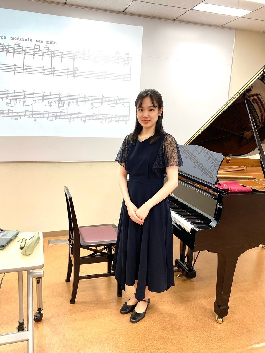 朝日カルチャーセンター新宿での「チャイコフスキー《四季》を聴く」後編も無事に終了しました！

全12曲に取り組むことでチャイコフスキーの色々な側面が見えて私自身たくさんの気付きがありました。受講してくださった皆様と作品の魅力を共有できて有意義な時間でした✨
ありがとうございました😊