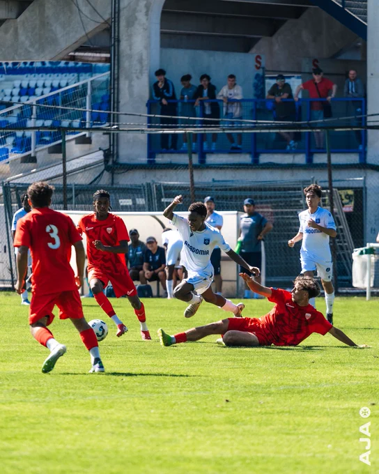 🔚 𝐅𝐢𝐧 𝐝𝐮 𝐦𝐚𝐭𝐜𝐡 Nos Auxerrois auront tout donné en vain, cadenassés par des Dijonnais opportunistes… (0-1)#FormationAJA #AJADFCO